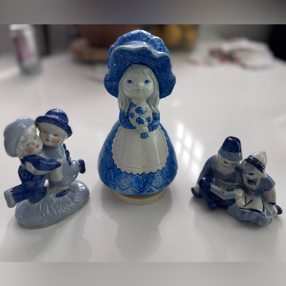 Lot of 3 Vintage Delft Blue and White Porcelain Figurine Set